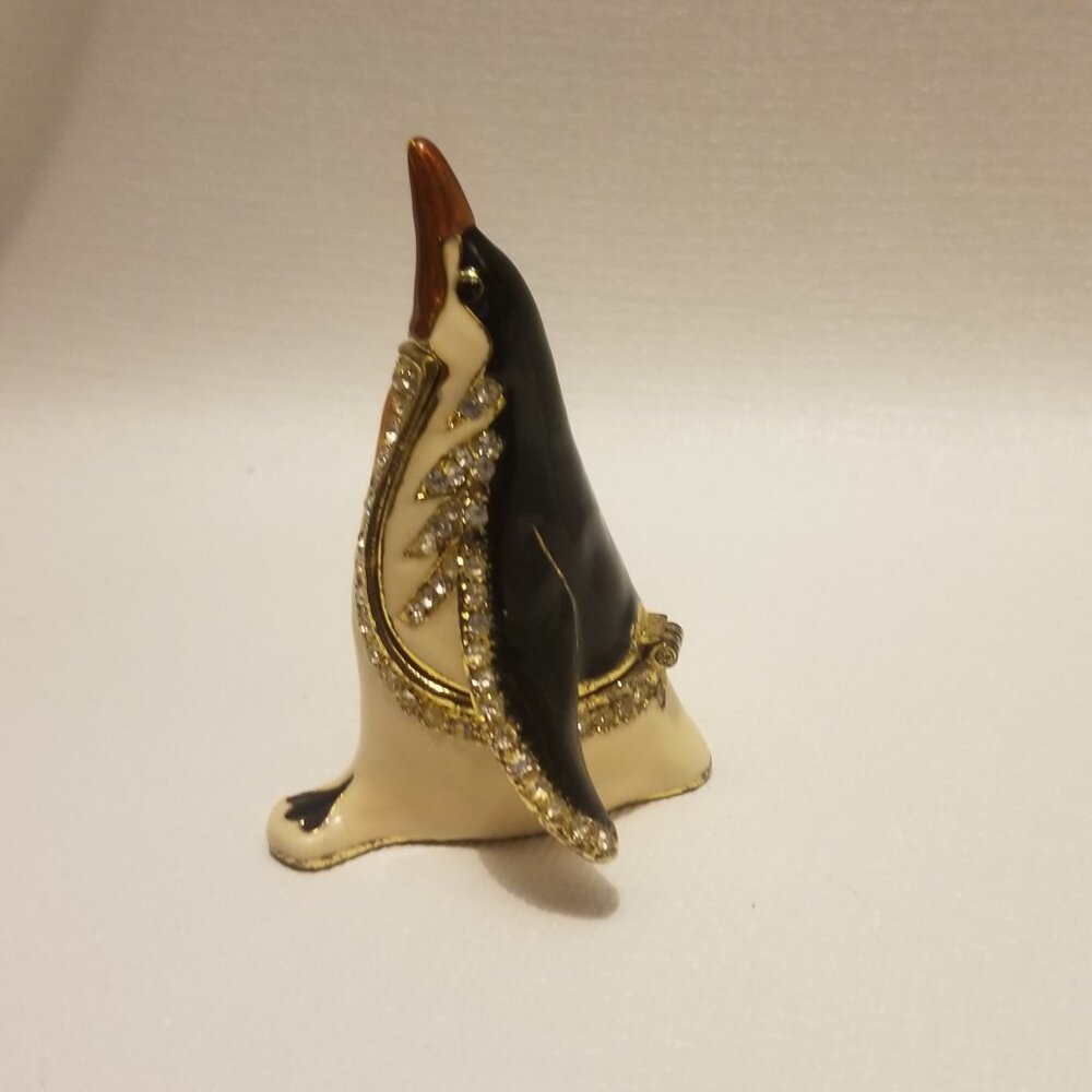 Gorgeous bedazzled penguin-shaped trinket box - Picture 4 of 9